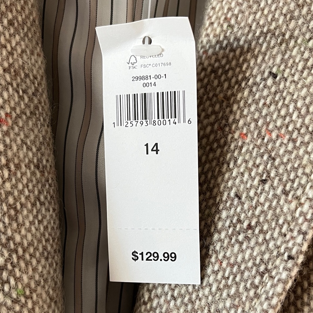 Banana Republic Textured Blazer - Picture 3 of 10
